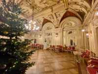 【宮殿のような劇場で芸術に浸る】スウォヴァツキ劇場🎭🏰