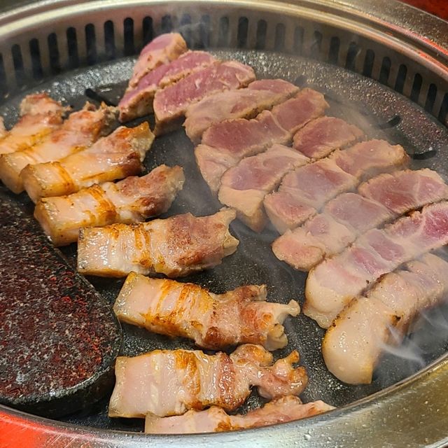 대전 도룡동 맛집)고기명작 엑스포점 - 롯데시티호텔 근처 고기집 / 흑돼지 삼겹살 맛집