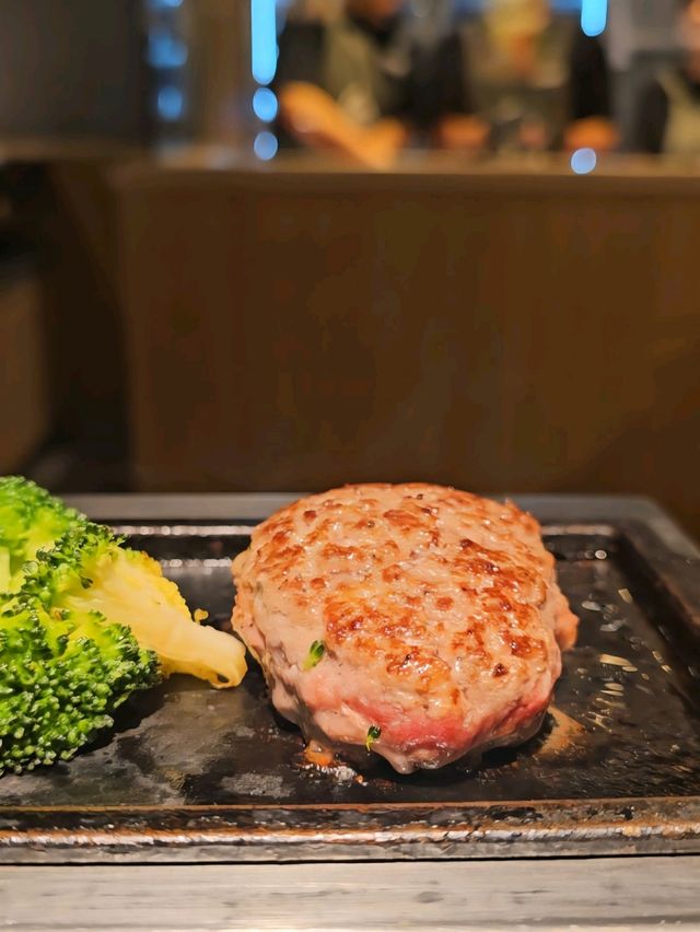 經常大排長龍的「肉肉大米」