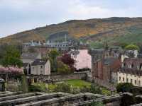 Exploring the Grandeur of Holyrood Palace: A Royal Scottish Experience