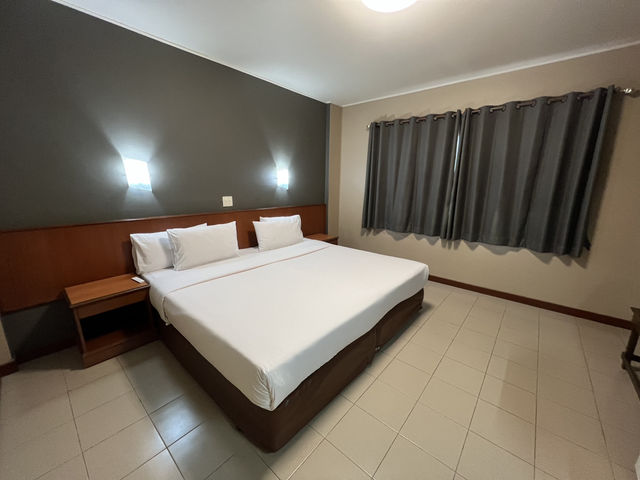 RattanaPark Hotel