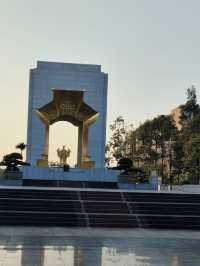 🇻🇳 Ho Chi Minh’s Mausoleum — Vietnam’s Revered Landmark