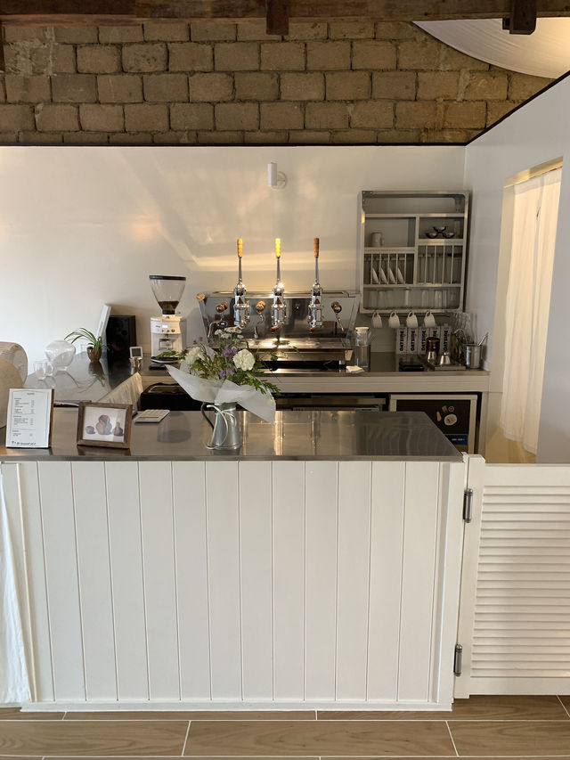 경주 황리단길에서 벗어나 조용하게 머무를 수 있는 카페 경주 황리단길에서 벗어나 조용하게 머무를 수 있는 카페