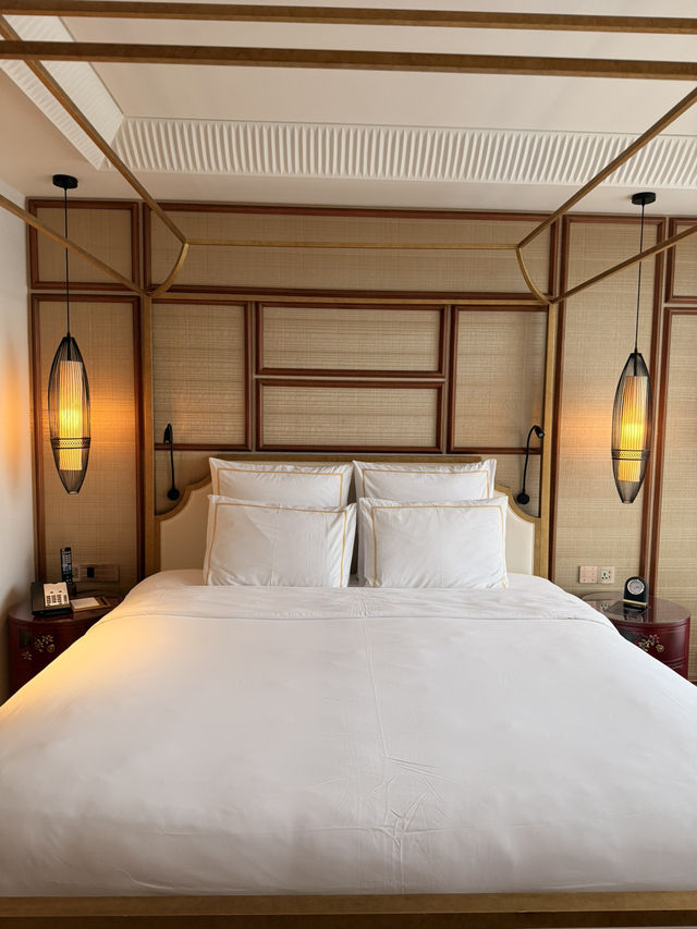 Pampering Stay at Grand Mercure Hanoi Pampering Stay at Grand Mercure Hanoi