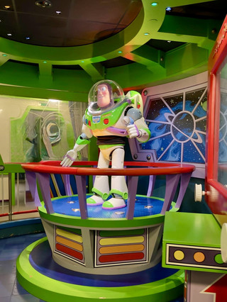 Super Fun Buzz Lightyear Ride Review at Disneyland Paris.
