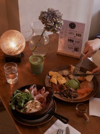 𖤣𖧧Prince Cafe𖥧𖤥Japanese-style Tatami Cafe