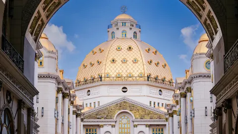 🏛️ Why fly to Europe when Shanghai has its own “Shanghai Sino-European Street”! Pinpoint the location for photos of the Imperial Palace. — traveler post in Shanghai