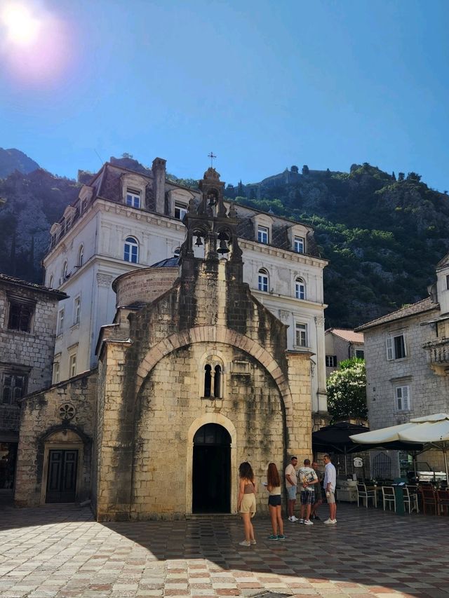 🏰🌊Kotor: built for defense; stayed for the aesthetics✨️