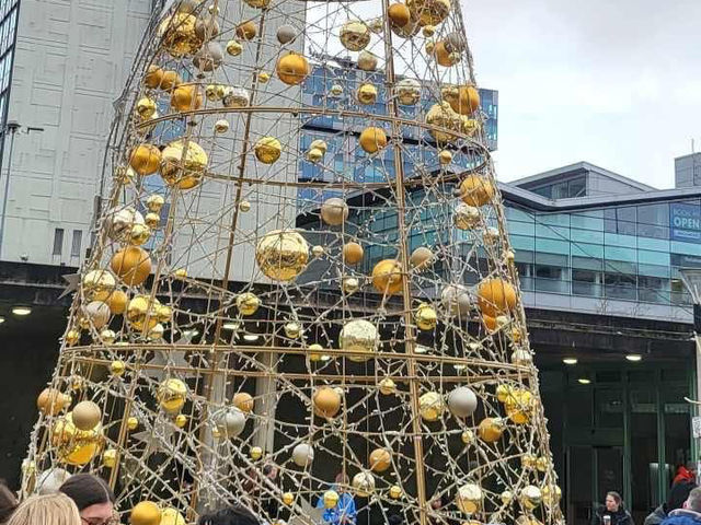 Piccadilly Gardens Manchester 🌳🌴