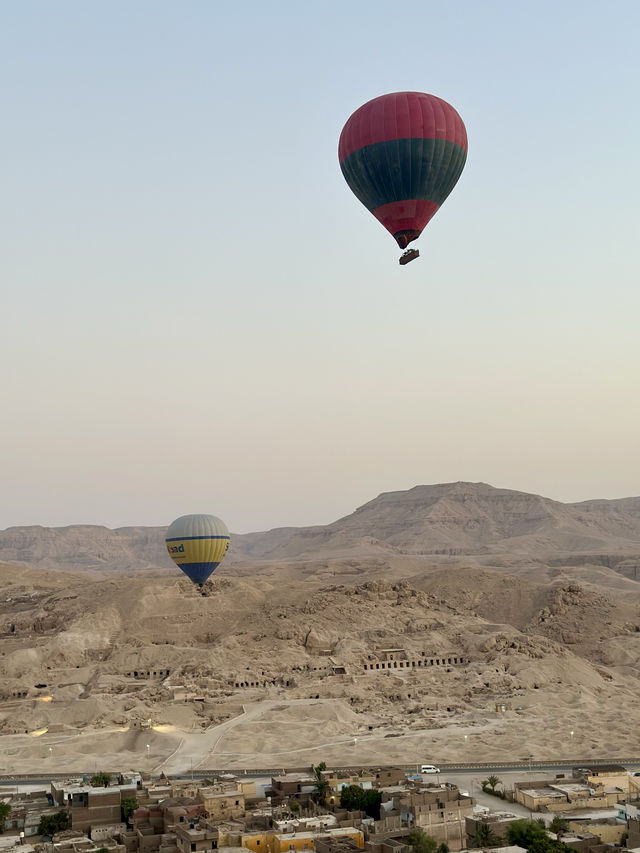 Balloon ride over Luxor ☀️🎈