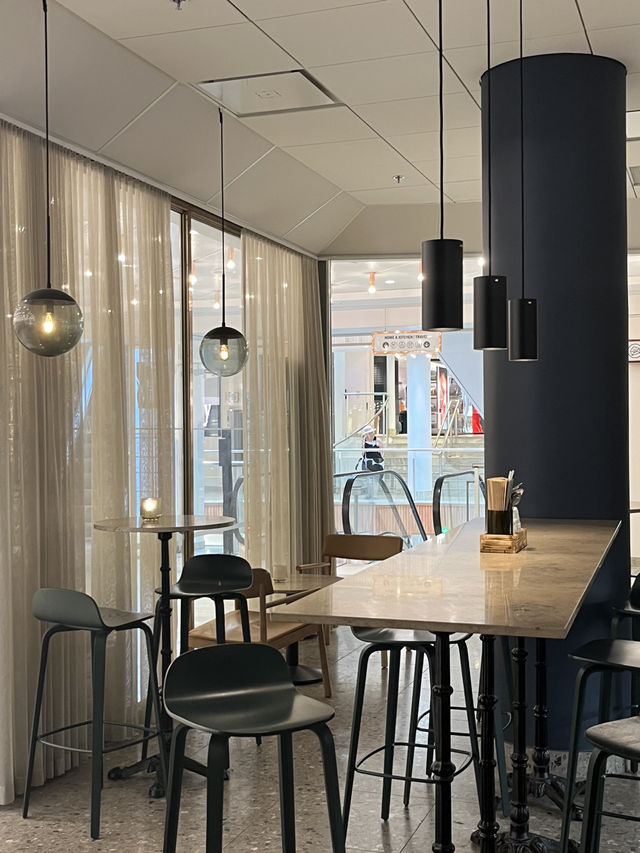 Gothenburg | Have a cup of coffee in the brilliant cafe after city walk