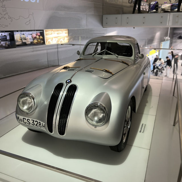 Exploring the BMW Museum in Munich: A Dream Come True for Car Enthusiasts