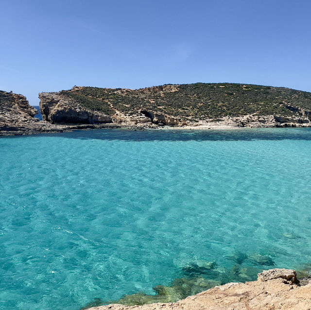 A blue lagoon like you’ve never seen!