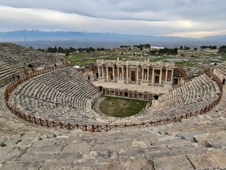 土耳其古城奇蹟，西拉波利斯（Hierapolis）