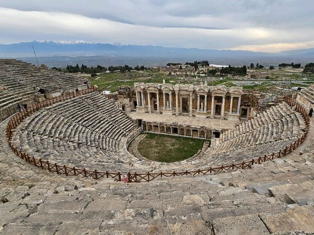 土耳其古城奇蹟，西拉波利斯（Hierapolis）