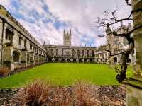 🏛️ Magdalen College: Oxford’s Fairytale Escape