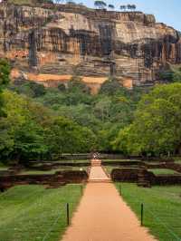 SIGIRIYA - THE FORT OF FORTS