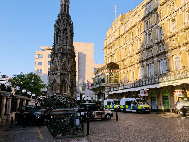 🚶‍♂️From Neon Lights to Riverside Nights: A City Walk Through Central London