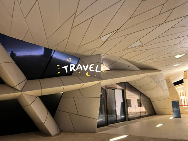 🕌✨ 多哈（Doha）🤩一日遊卡達國家博物館National Museum of Qatar：走進1001夜的夢幻世界 ✨🐪