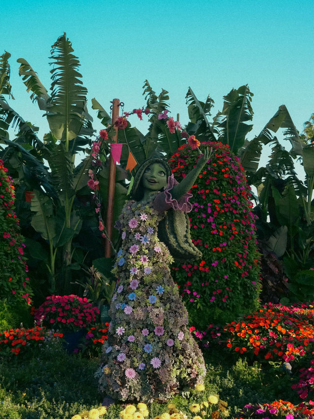 🌸 Gardens by the Bay Dreamscape