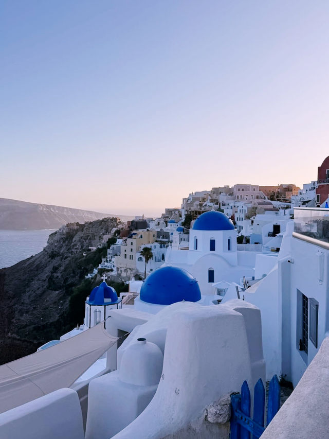 Winter in Santorini: Quiet Magic on a Blue-and-White Island Winter in Santorini: Quiet Magic on a Blue-and-White Island