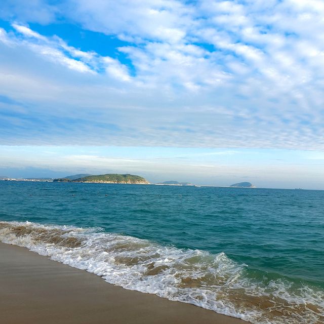 YALONG BAY 🌊 the perfect dose of vitamin Sea