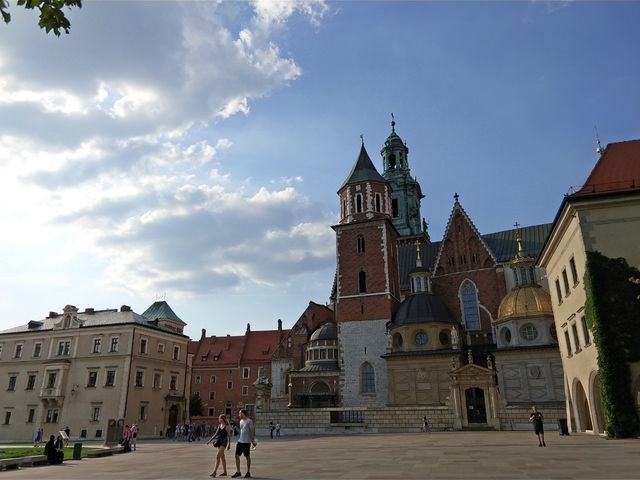 波蘭故都，馬車巡遊，回到中世紀之城克拉科夫