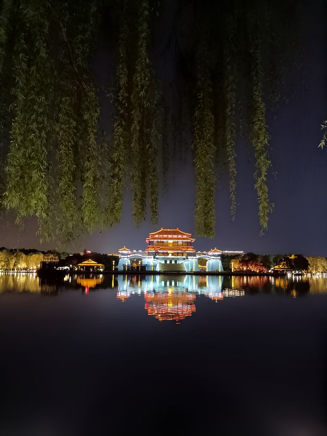 歌舞升平的大唐芙蓉園