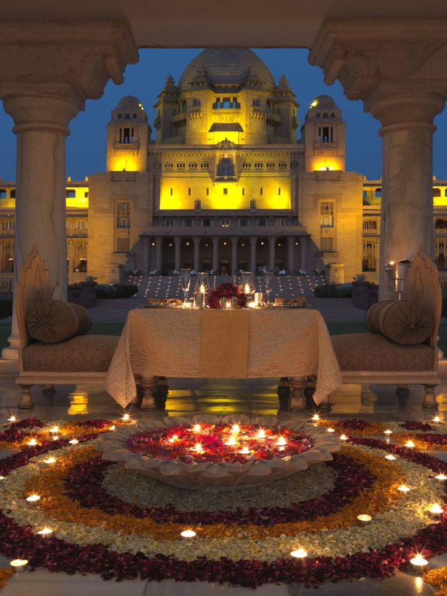 🌟 Jodhpur's Regal Retreat: Umaid Bhawan Palace 🏰✨