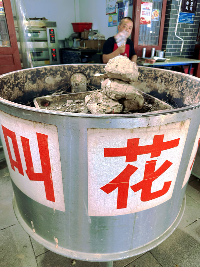 西安中華郡特色美食街，味蕾的狂歡之旅