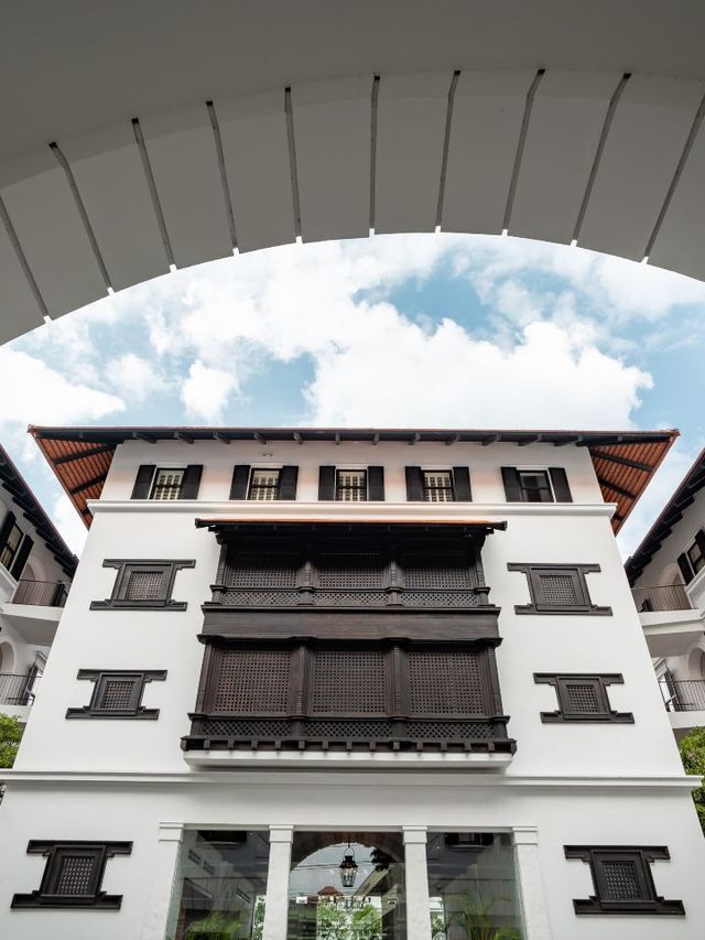 Chiang Mai Charm: Stay in Style at Bella Nara 🏨✨