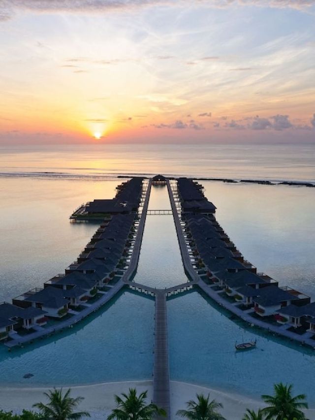 🌴 Maldives Magic: Unwind at Villa Nautica 🏖️✨