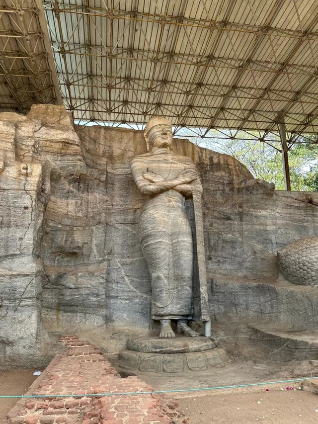 | Polonnaruwa |再次進入一處世界遗產,可看到孫悟空的場景。