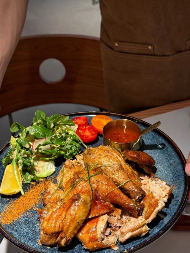 深圳美食｜煙火氛圍新派西餐廳。