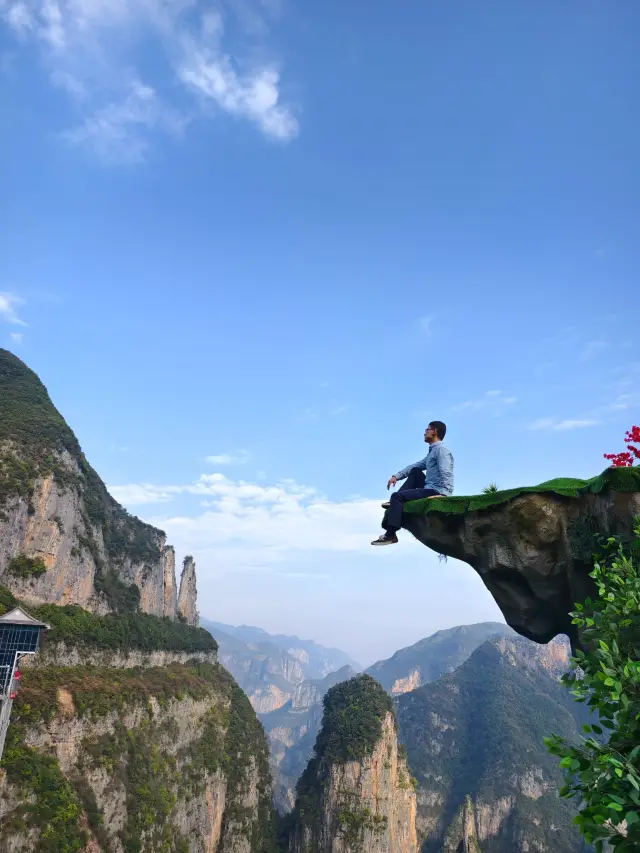 神女景區：可以全免費俯瞰巫峽。