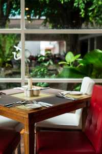 特色海景房 亞庇凱城酒店 | Kinabalu City   地址：No. 4, Lorong。