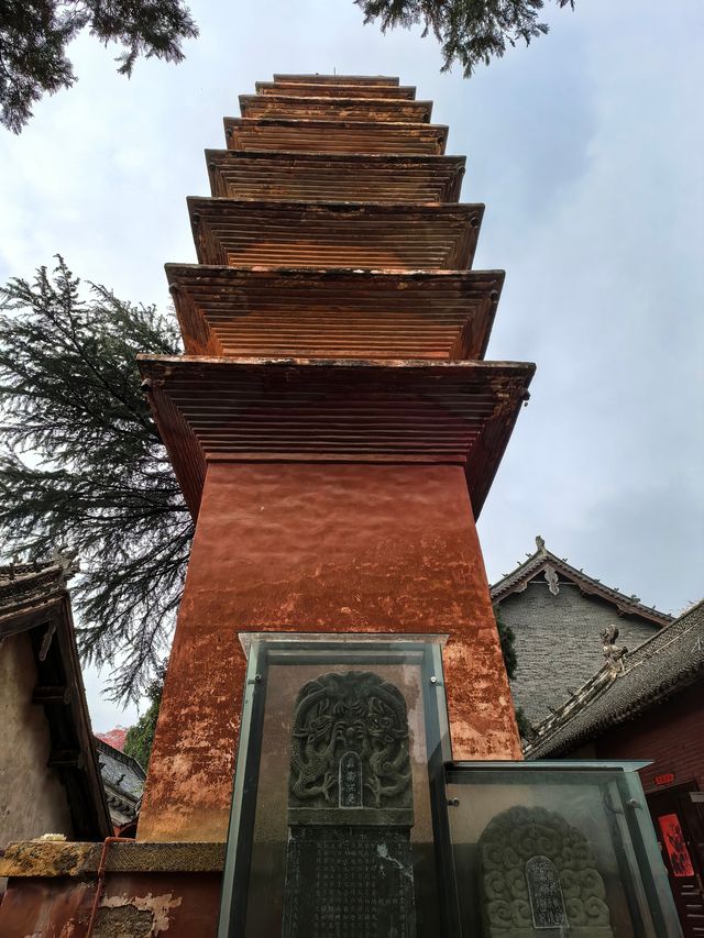 七祖塔。