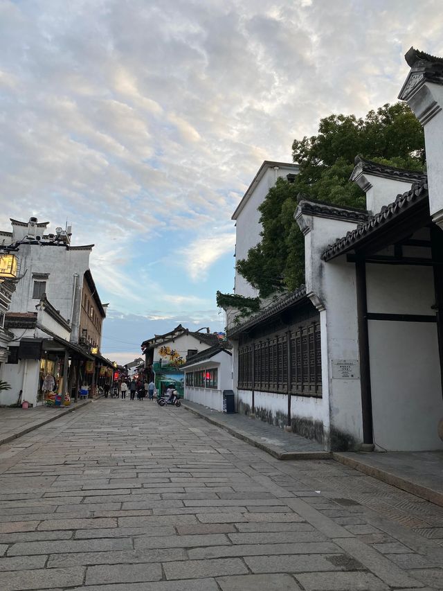 解鎖上海小眾秘境｜新場古鎮，一場不撞衫的悠然行攝之旅！
