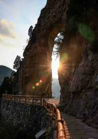 山西長治｜壯美八泉峽