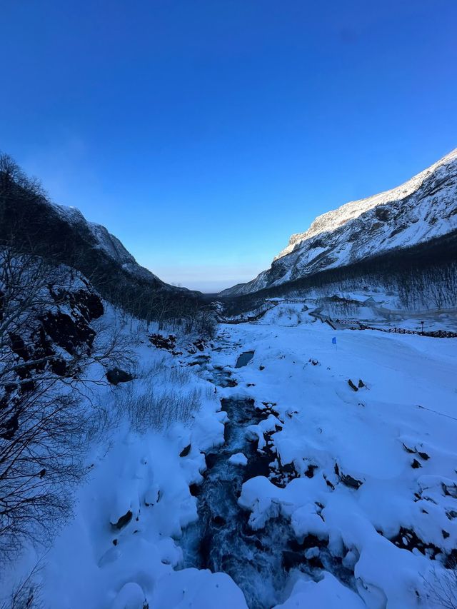 安圖2日遊 冬日雪景美如畫