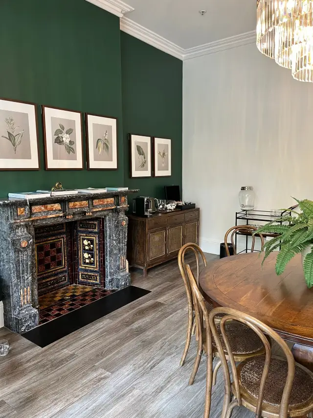 Sydney Charles Lodge - A Comfortable and Elegant Choice: Charles Lodge 21-23 Challis Ave