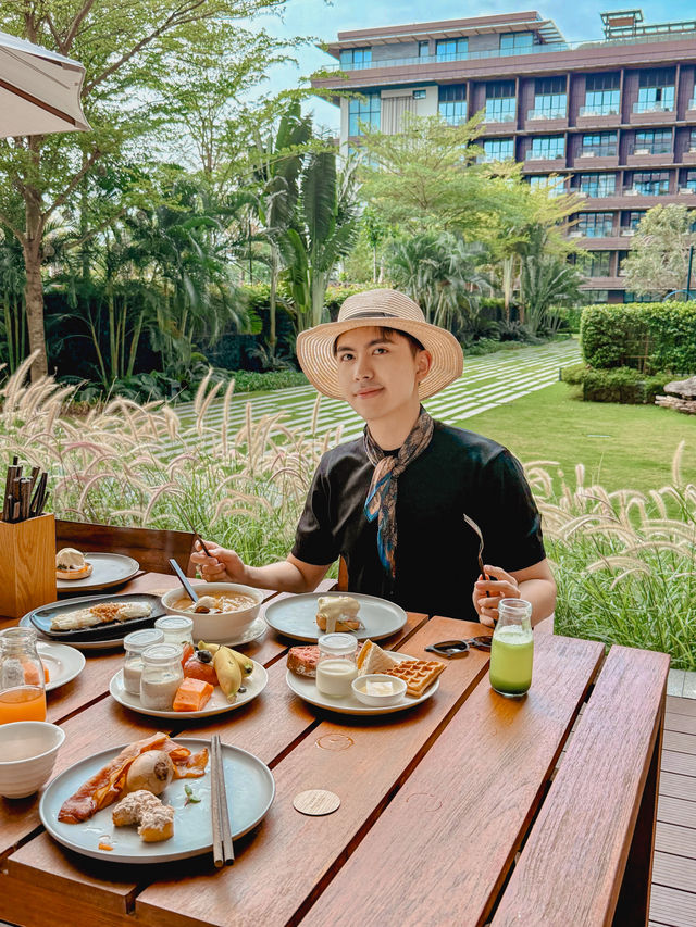 三亞旅行 被綠色包圍的自然愜意早餐