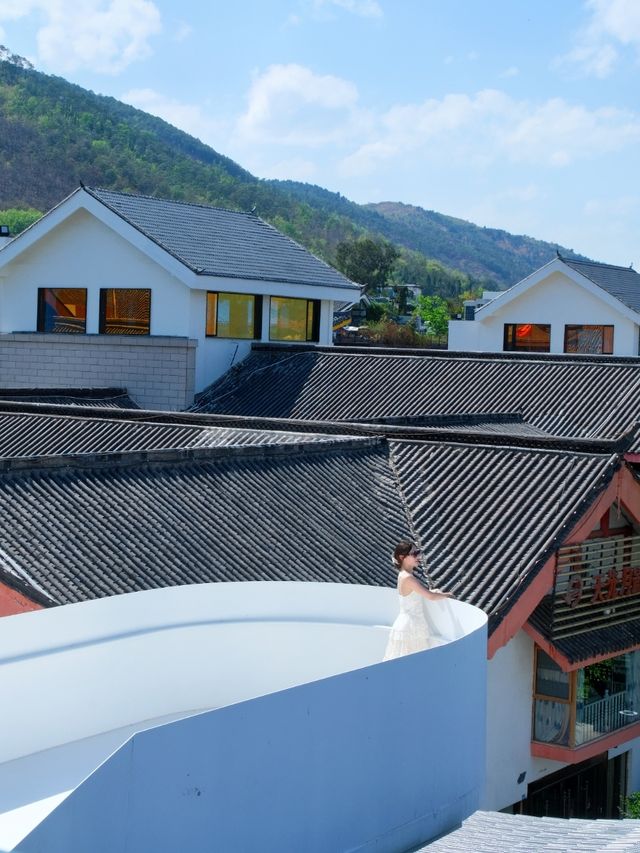 假裝在聖托里尼！我住進了西昌人的"濟州島"