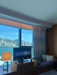 HK帶娃旅遊，最愛係呢間可以對住大海游泳嘅嘉里酒店，簡直係帶娃首選，住過返尋味！ 