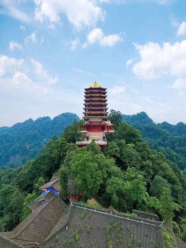 避世指南 | 青城山3日2夜輕徒步攻略