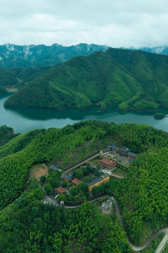 至今為止,我最鍾意嘅小城出現咗 至今為止,我最鍾意嘅小城出現咗