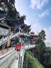 18℃過夏天!我在龍泉洞實現“天然制冷自由”