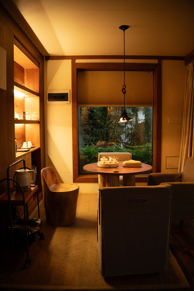 鯉魚洲丨這鯉湖邊夜景,治癒我所有內耗 鯉魚洲丨這鯉湖邊夜景,治癒我所有內耗