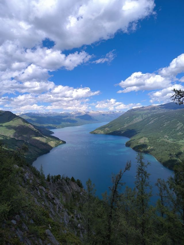 被喀納斯的美震撼到說不出話這才是新疆旅遊的天花板,阿勒泰皇冠上的明珠說的就是這裡吧 【必 被喀納斯的美震撼到說不出話這才是新疆旅遊的天花板,阿勒泰皇冠上的明珠說的就是這裡吧 【必