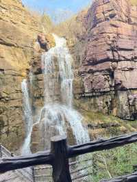 紅石峽｜闖入14億年前的赤色畫卷 美到窒息！